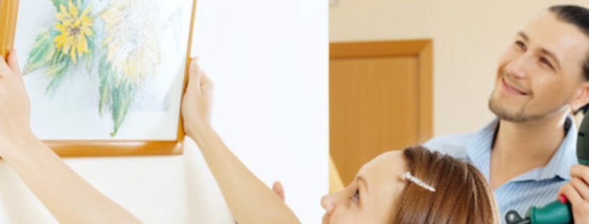 Мога ли да окачам тежки предмети на стена от гипсокартон?